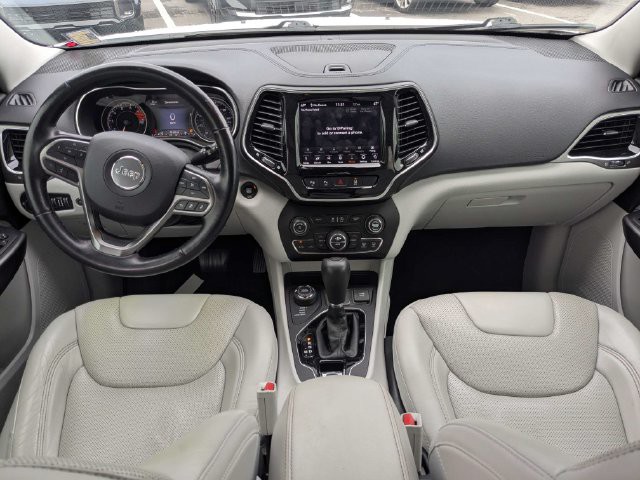 Used 2020 White Jeep Limited image 17