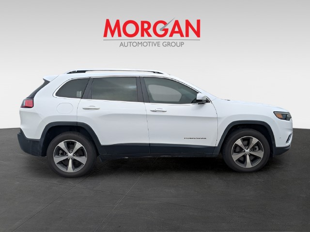 Used 2020 White Jeep Limited image 2