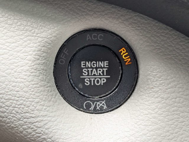 Used 2020 White Jeep Limited image 34