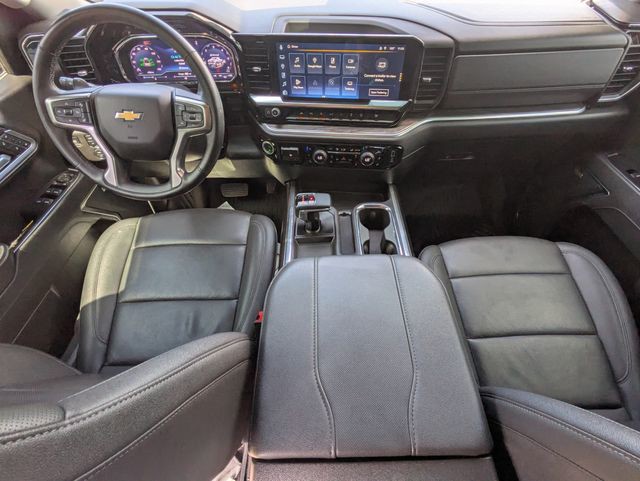 Used 2025 White Chevrolet LTZ image 12