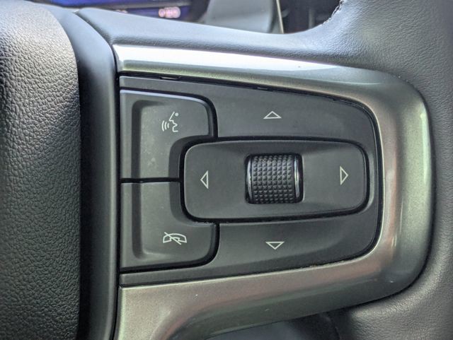 Used 2025 White Chevrolet LTZ image 23