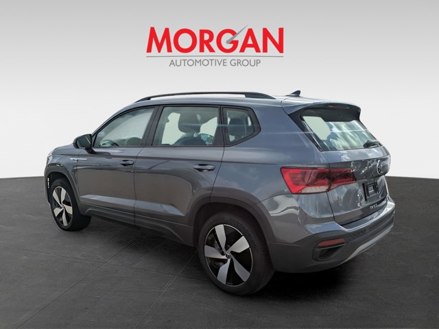 Used 2024  Volkswagen 1.5T S image 4