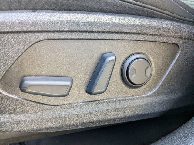 Certified Used 2025 Black Kia SX image 19