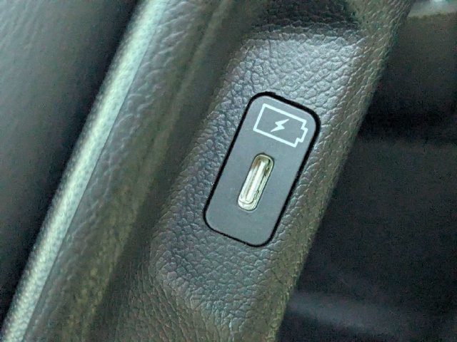 Certified Used 2025 Black Kia SX image 14