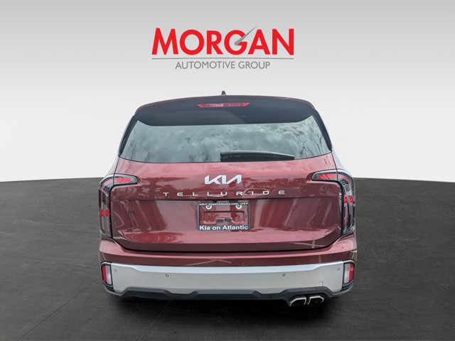 Used 2024 Red Kia EX image 4