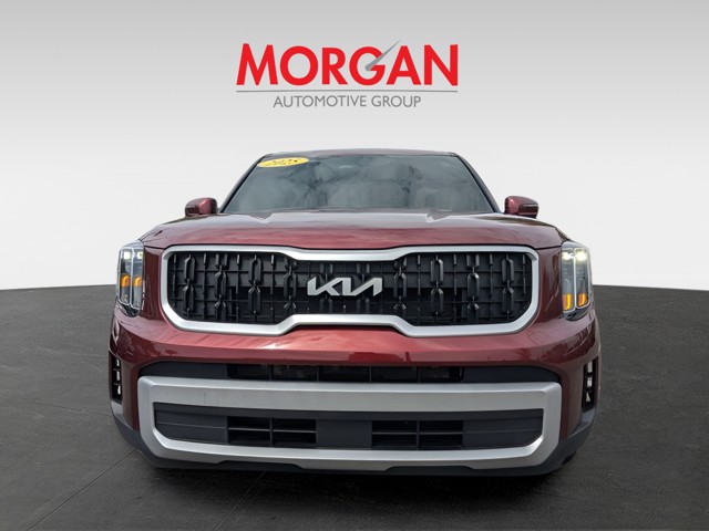 Used 2024 Red Kia EX image 8