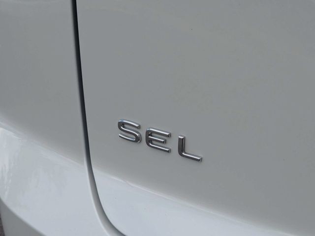 Used 2025 White Volkswagen 2.0T SEL Premium R-Line image 12