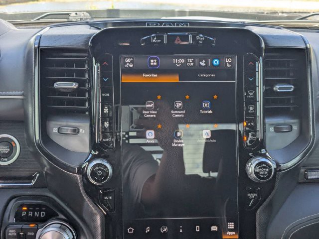 Used 2025 Black Kia LXS image 16