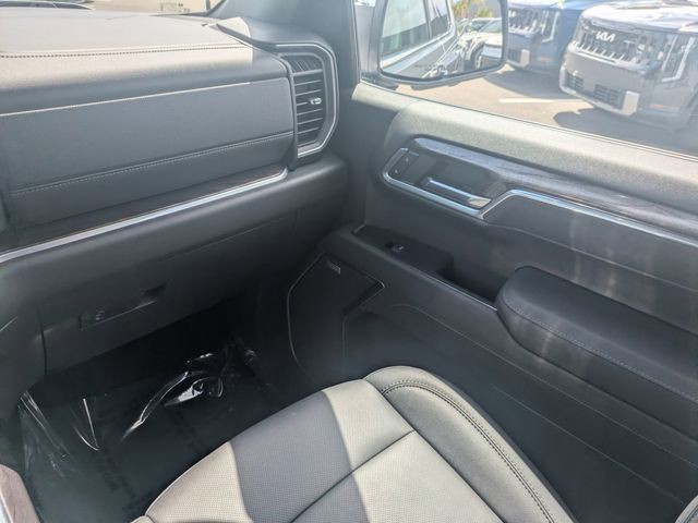 Used 2025 Gray Chevrolet LTZ image 17