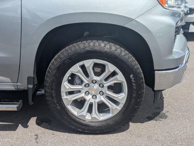 Used 2025 Gray Chevrolet LTZ image 11