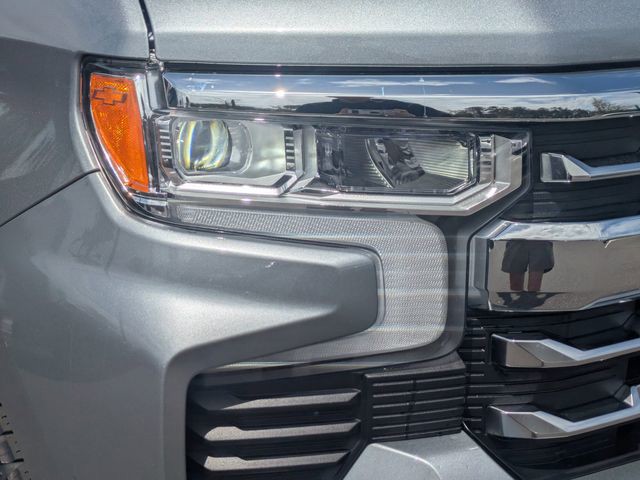 Used 2025 Gray Chevrolet LTZ image 9