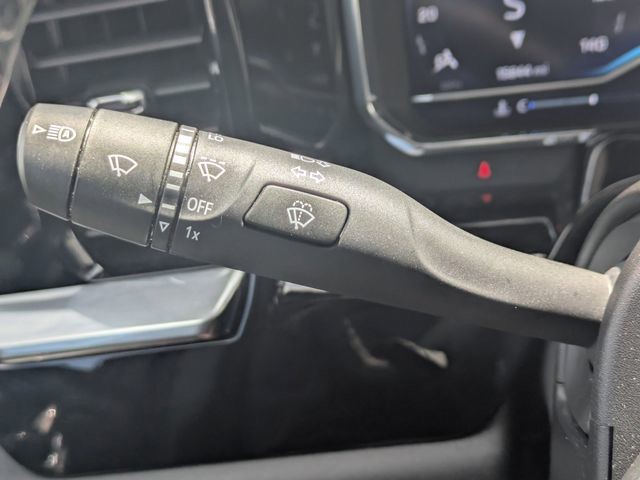 Used 2025 Gray Chevrolet LTZ image 25
