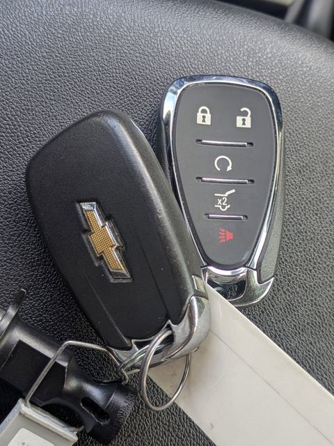 Used 2024 Gray Chevrolet LT image 33