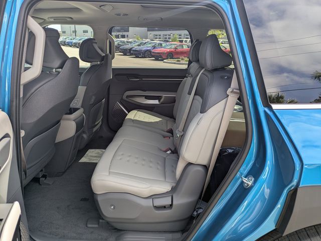 New 2026 Blue Kia Wind image 14