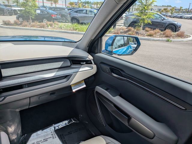 New 2026 Blue Kia Wind image 19