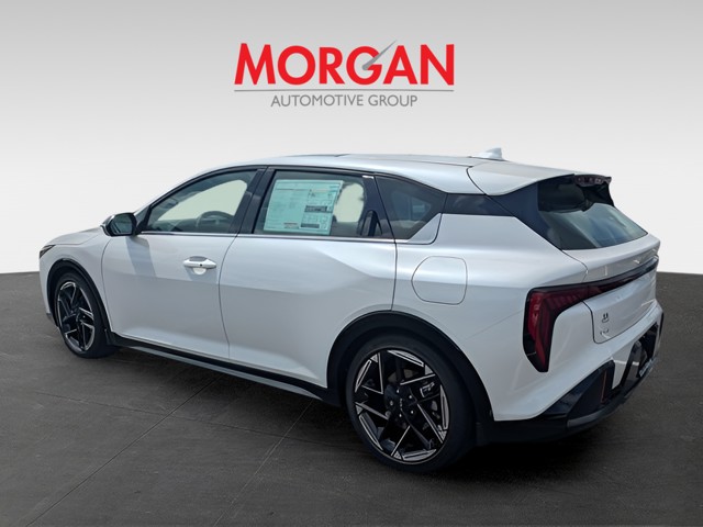 New 2026 White Kia GT-Line image 5