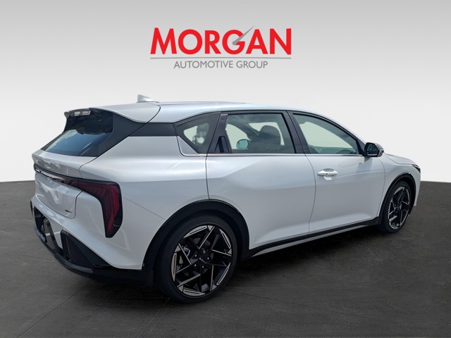 New 2026 White Kia GT-Line image 3