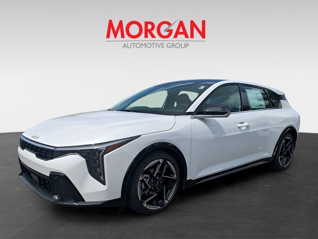 New 2026 White Kia GT-Line image 7