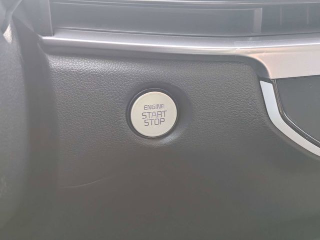 New 2026 White Kia S image 31