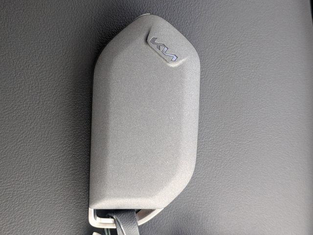 New 2026 White Kia EX image 34