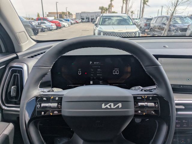 New 2026 White Kia EX image 31