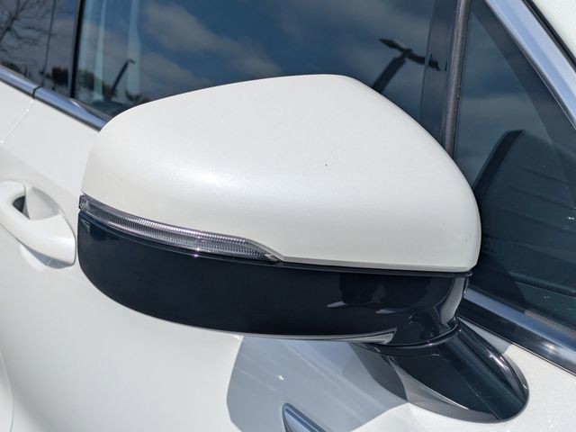 New 2026 White Kia EX image 10