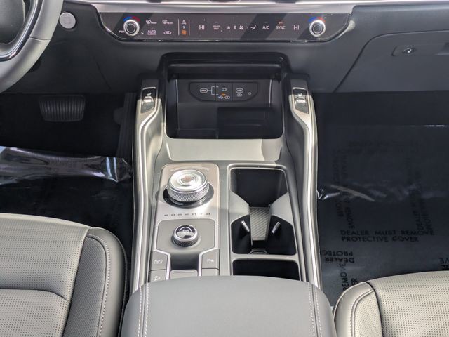 New 2026 White Kia EX image 20