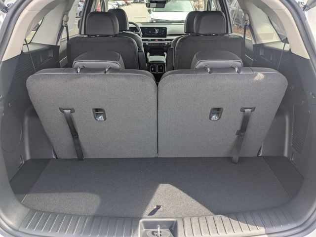New 2026 White Kia EX image 12