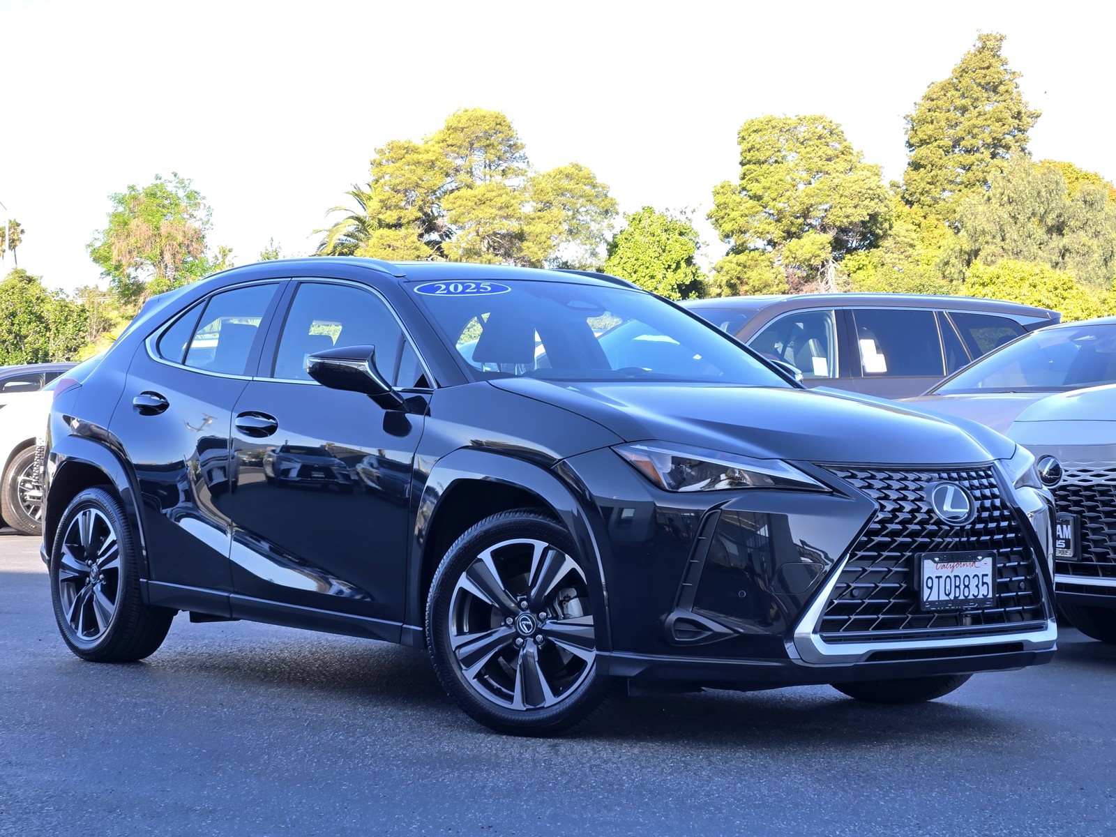 2025 Lexus UX Hybrid 300h Premium FWD
