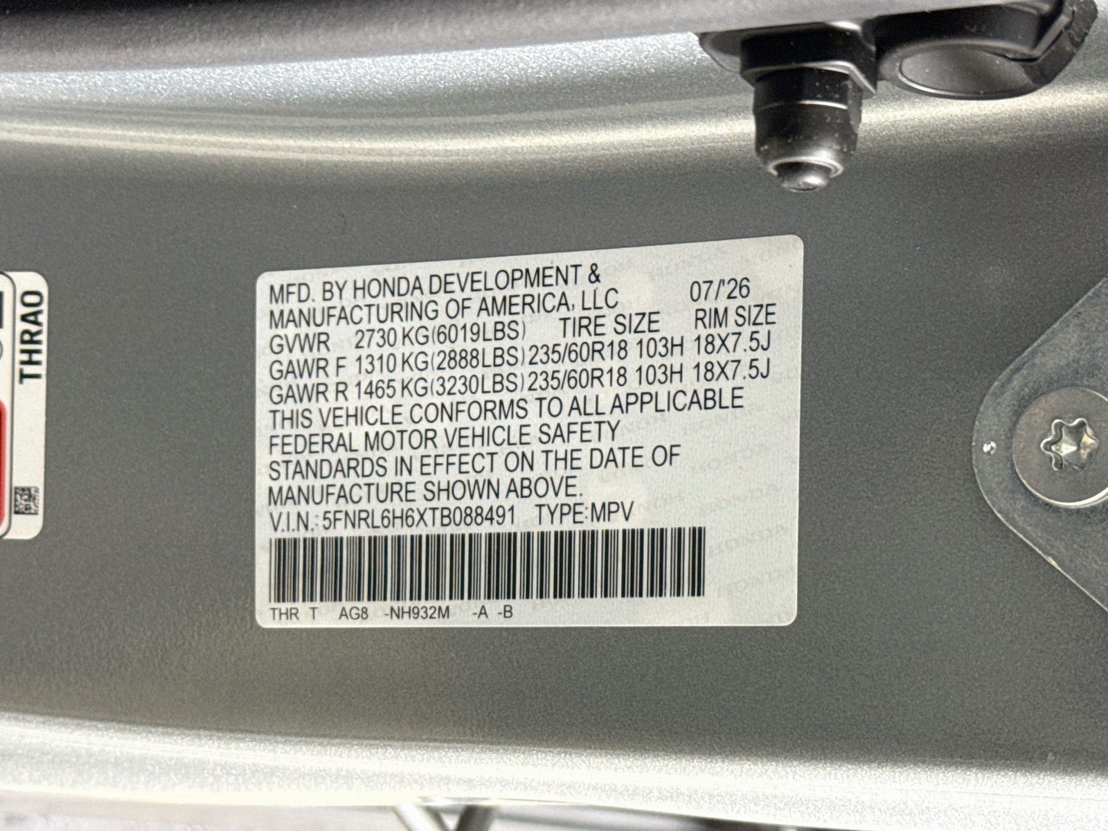 New 2026 Solar Silver Metallic Honda EX-L image 37