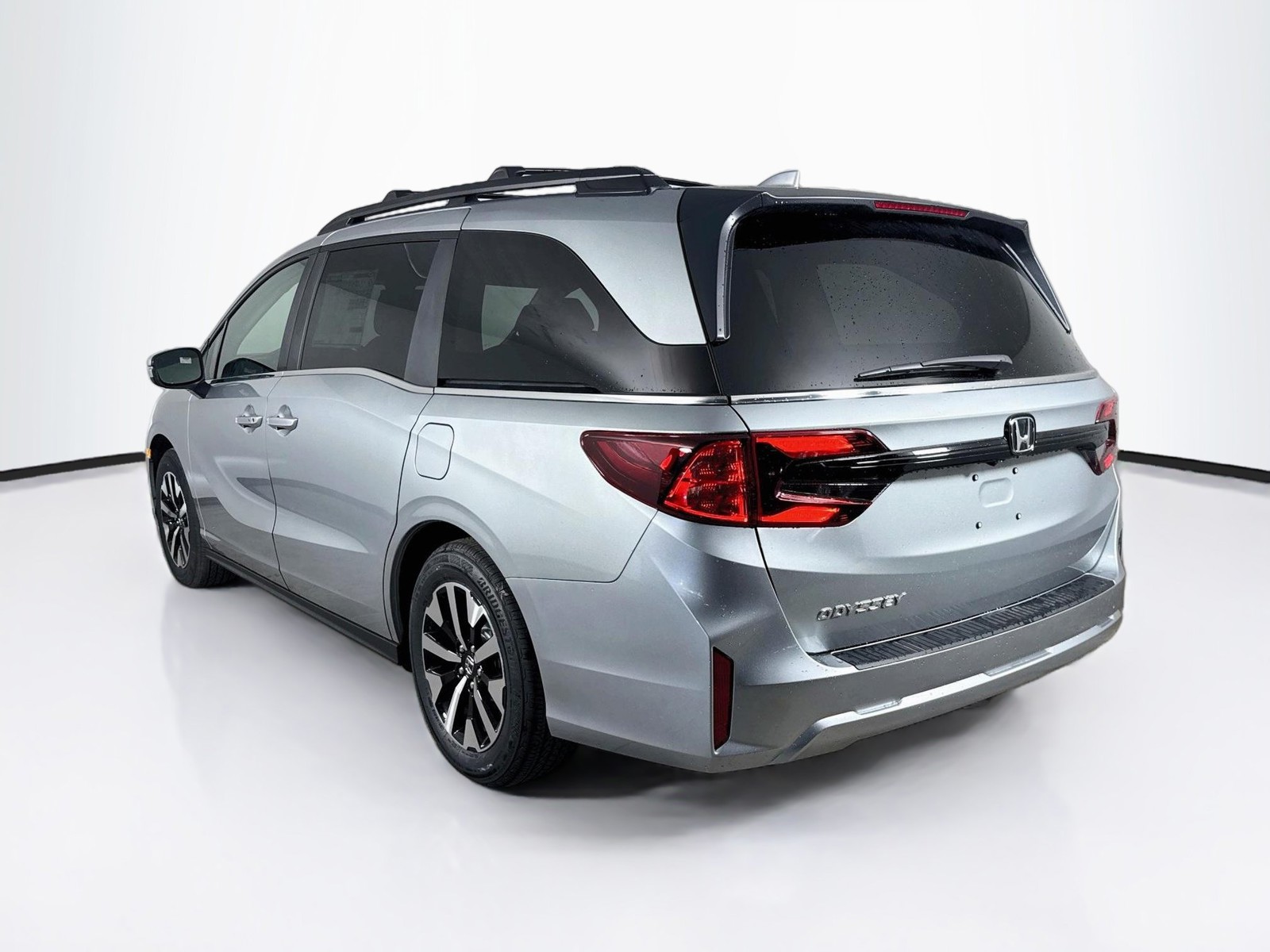 New 2026 Solar Silver Metallic Honda EX-L image 28