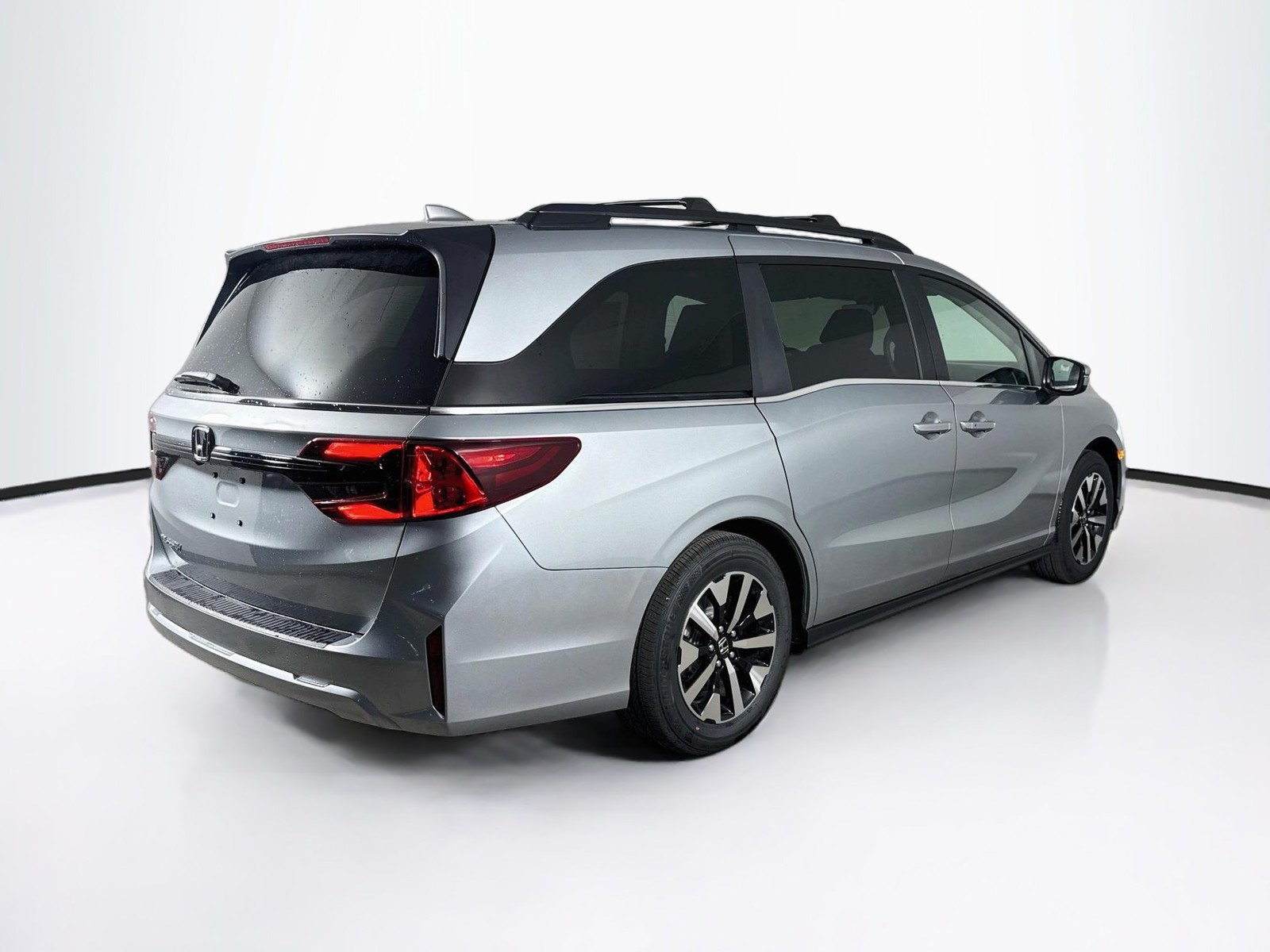 New 2026 Solar Silver Metallic Honda EX-L image 30