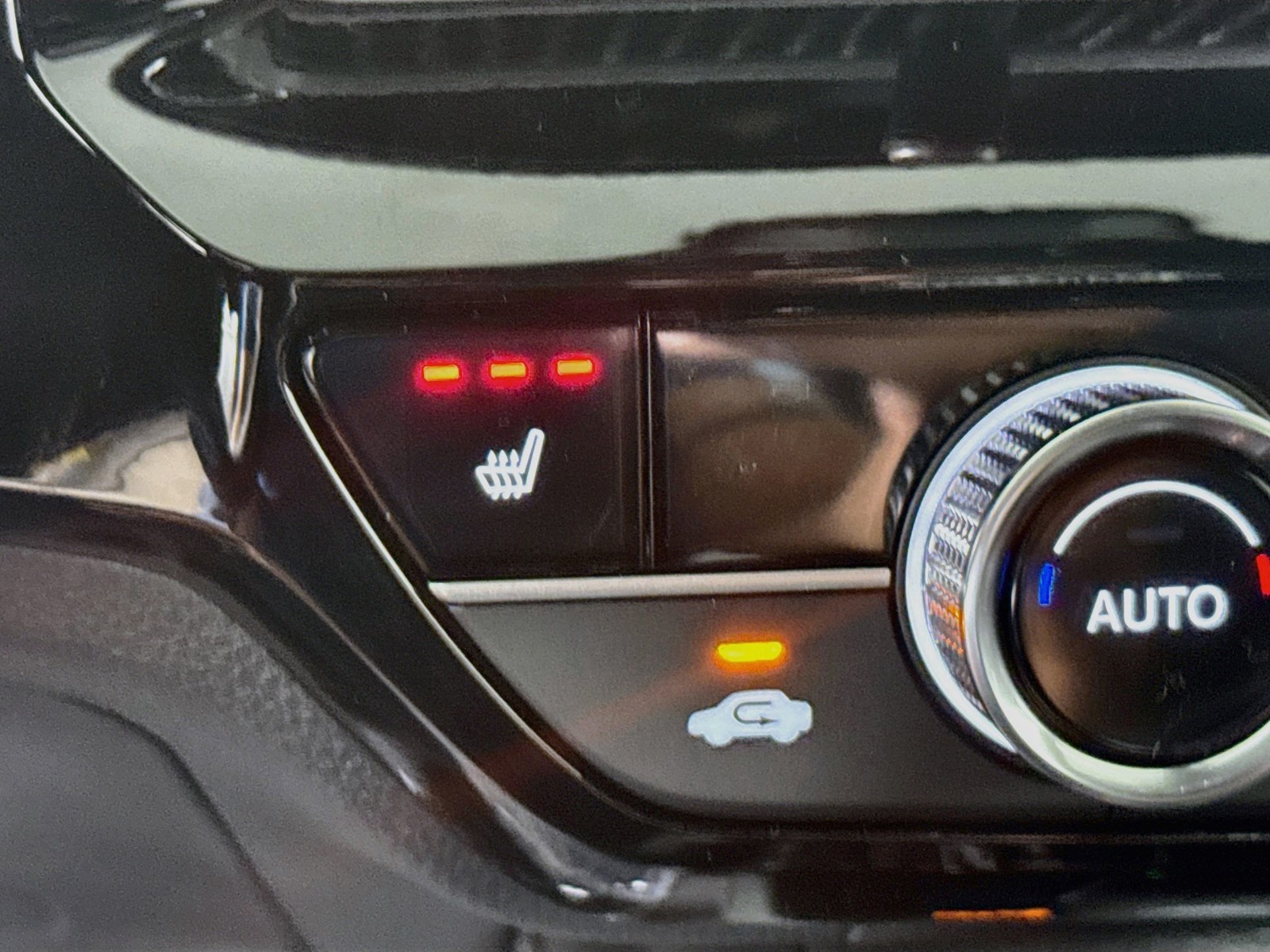New 2026 Solar Silver Metallic Honda Sport Touring image 22