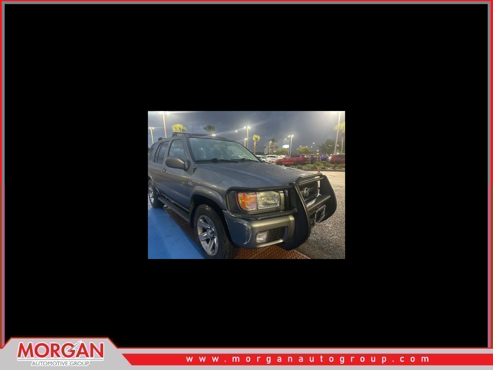 2004 Nissan Pathfinder LE Platinum
