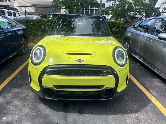 2023 MINI Convertible