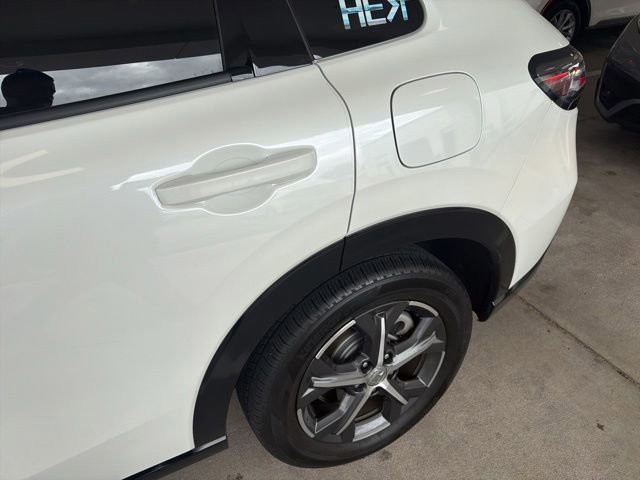 Certified Used 2024 Platinum White Honda EX-L image 6