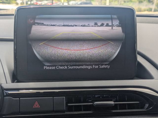 Used 2023 Quartz Metallic Mazda Grand Touring image 22