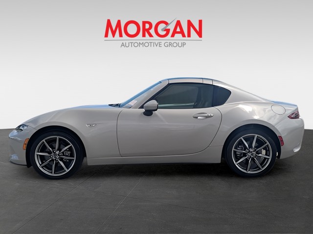 Used 2023 Quartz Metallic Mazda Grand Touring image 8