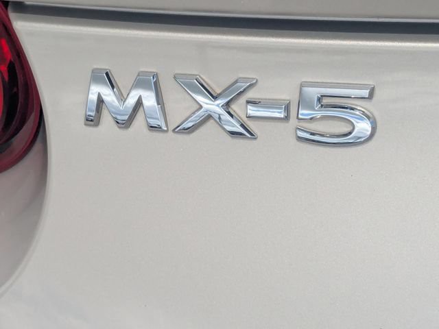 Used 2023 Quartz Metallic Mazda Grand Touring image 14