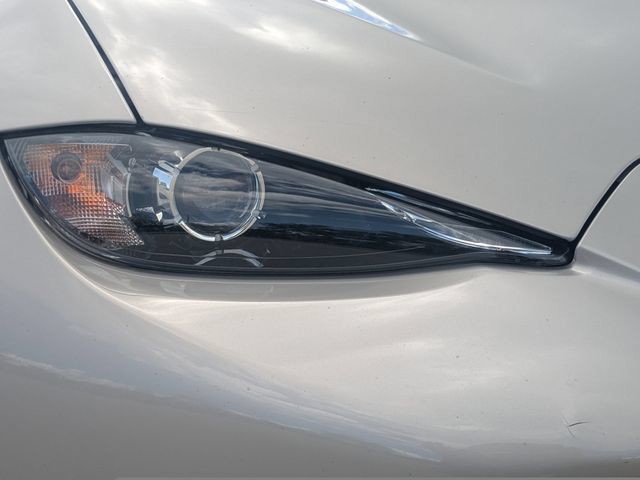 Used 2023 Quartz Metallic Mazda Grand Touring image 10