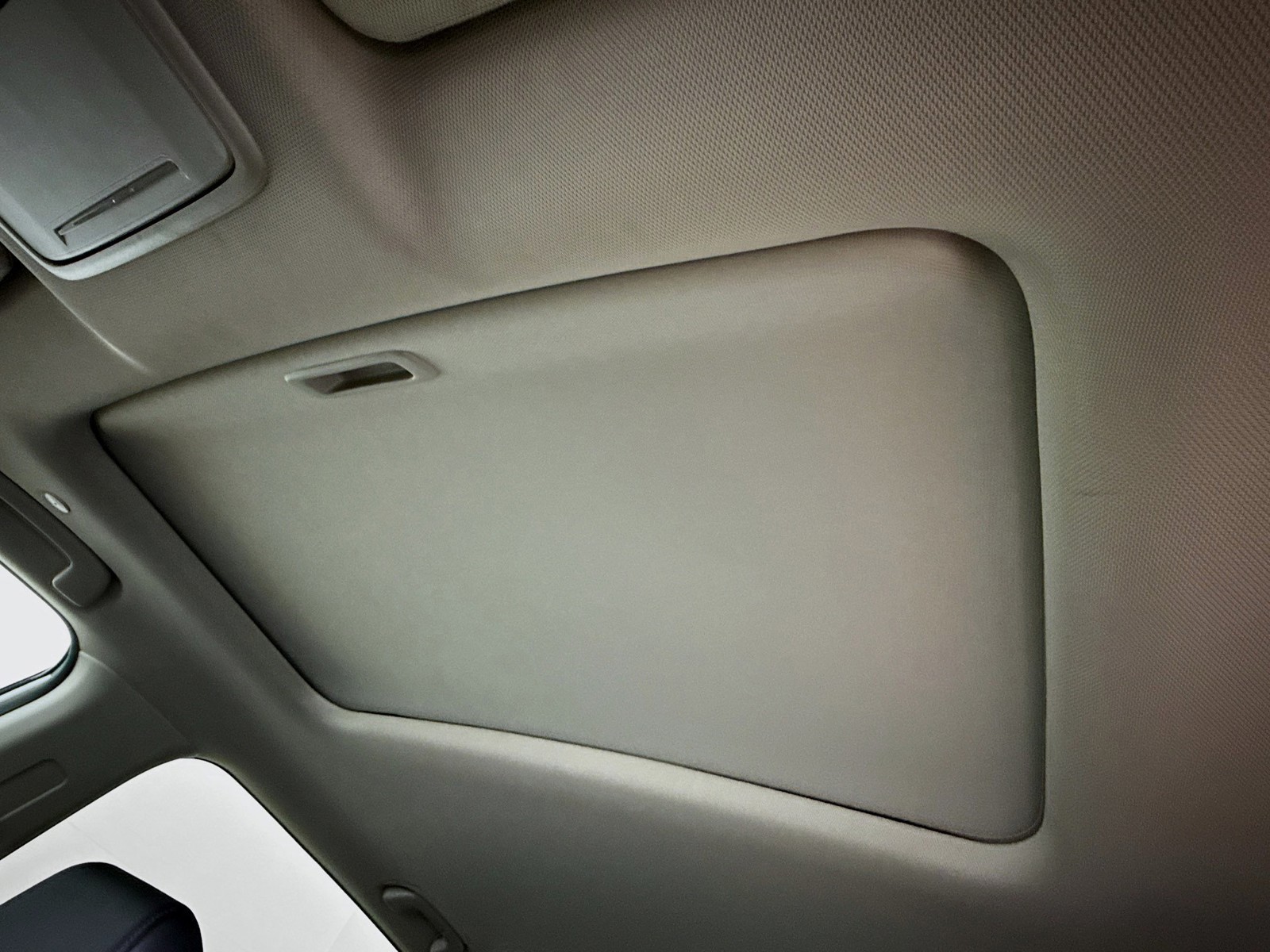 Certified Used 2026 White Honda EX-L image 23