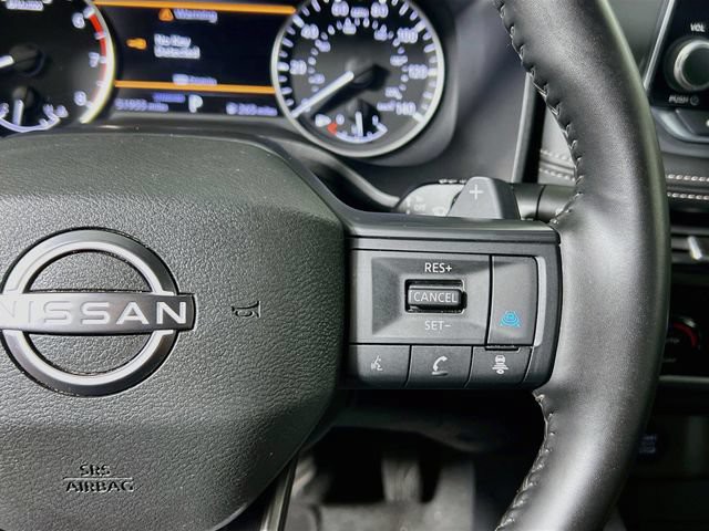 Used 2025 White Pearl Nissan SV image 19