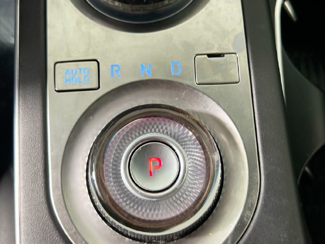 Used 2025 White Genesis 2.5T image 23