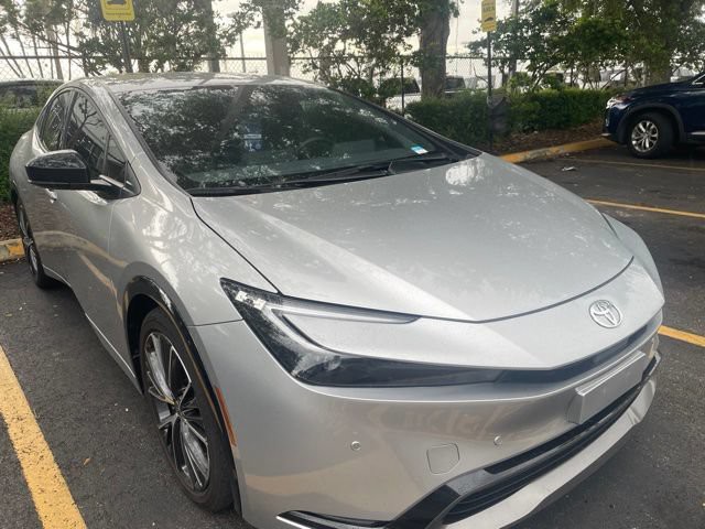 2024 Toyota Prius XLE