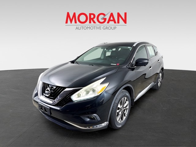 Used 2016 Magnetic Black Nissan SL image 4