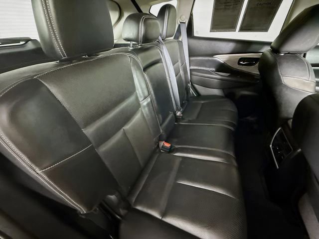 Used 2016 Magnetic Black Nissan SL image 32