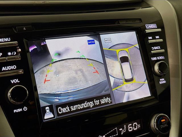 Used 2016 Magnetic Black Nissan SL image 13