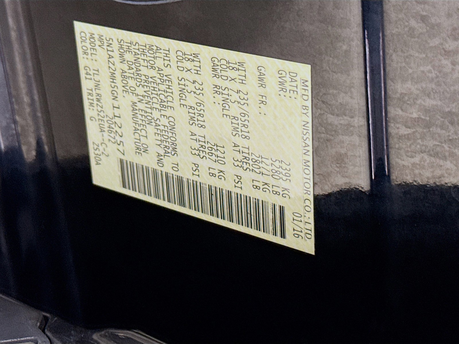 Used 2016 Magnetic Black Nissan SL image 36