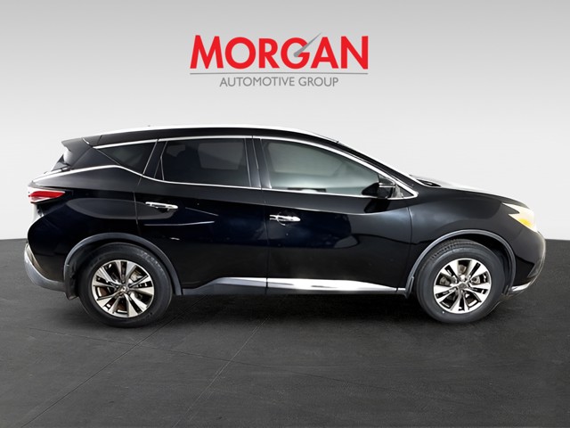Used 2016 Magnetic Black Nissan SL image 2