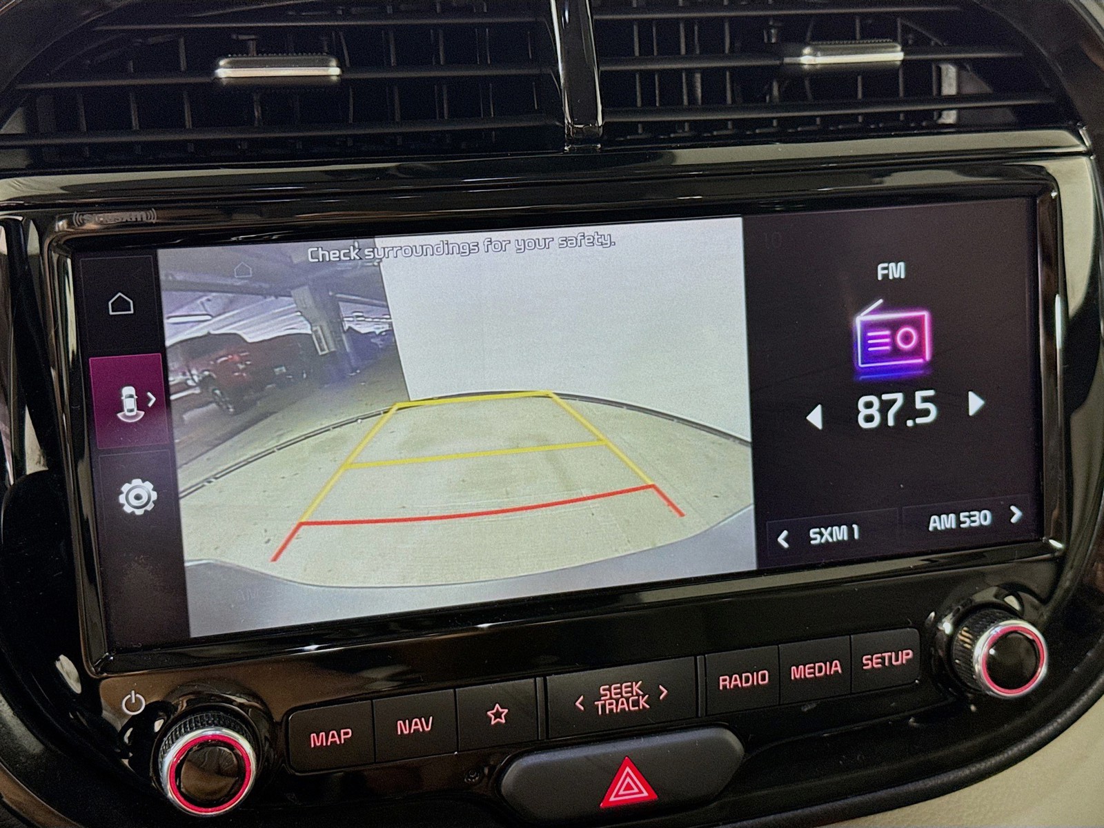 Used 2022 Green Kia EX image 13